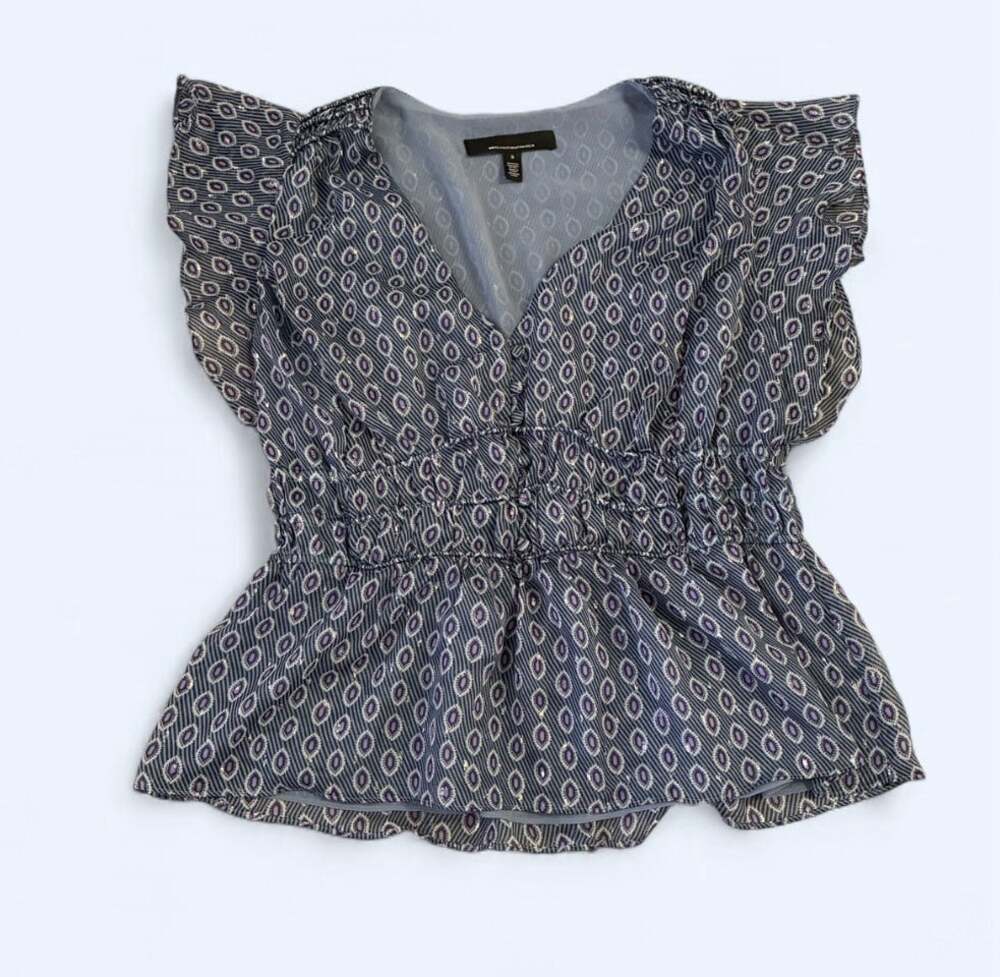 White House black market blouse Whimsical light breezy chiffon fairycore V neck
